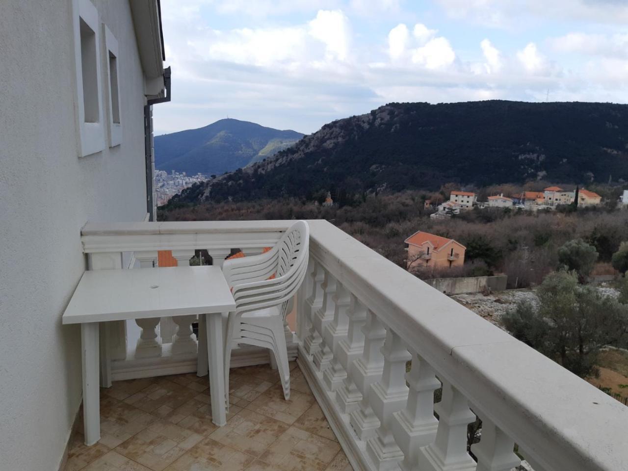 Vila Oaza Markovici Budva Kültér fotó